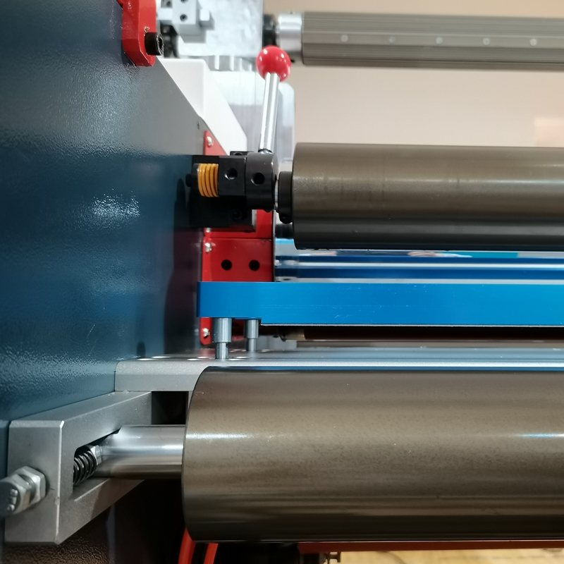 Oil Heating Laminating Machine