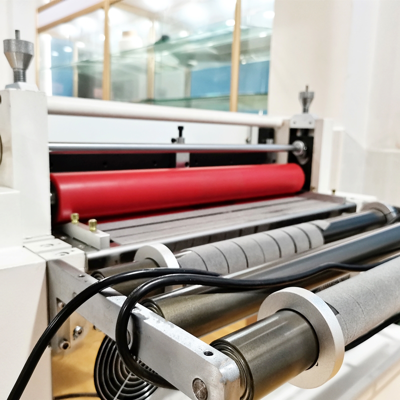 Automatic PVC Roll To Sheet Cutting Machine