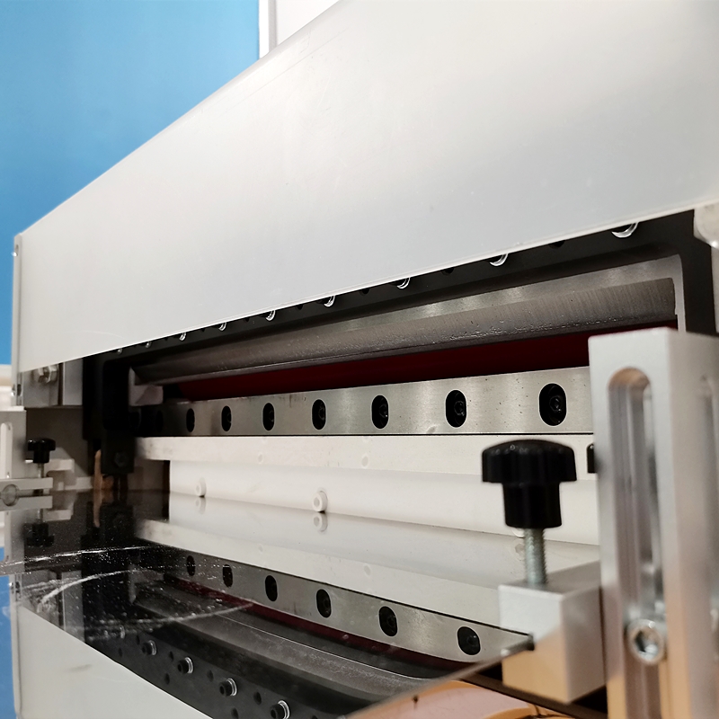 Masking Paper Tape Rewinder Self Adhesive Kraft Tape Cutting Machine